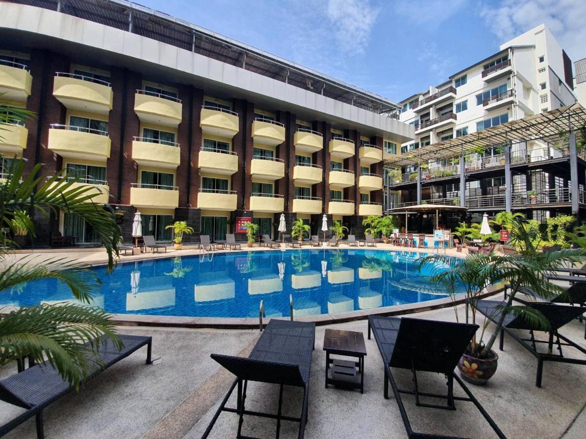 Baron Beach Hotel Паттайя Экстерьер фото